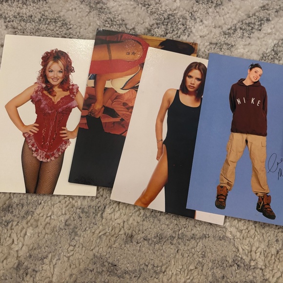 Lot of Spice Girl photos - Picture 3 of 3
